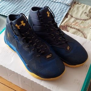 UA Steph Curry 2.5 basketball shoes